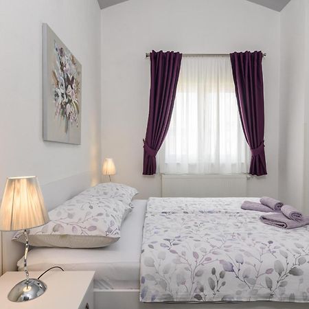 Rooms Anna Трогір Екстер'єр фото